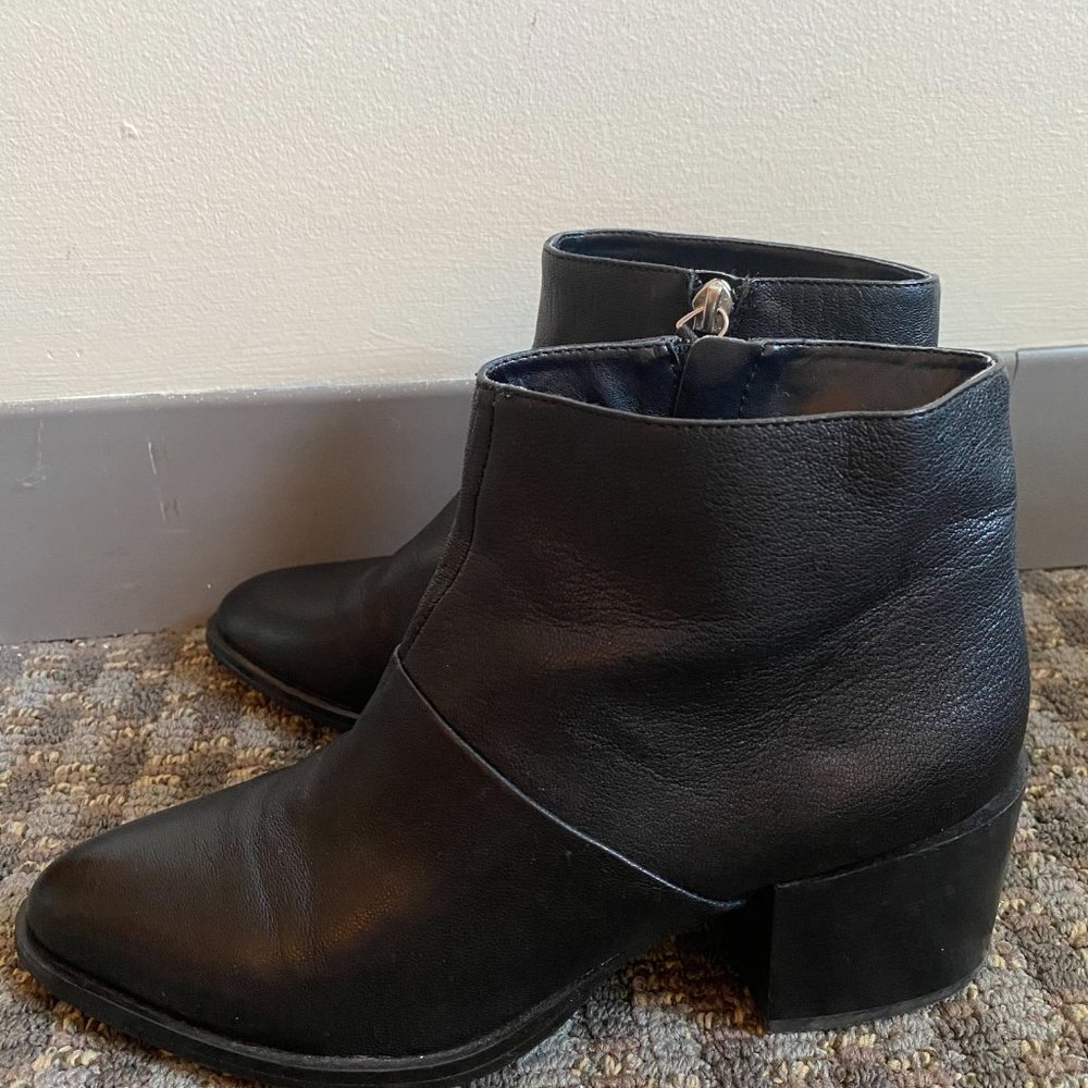 Black Leather Boots - Picture 4 of 4